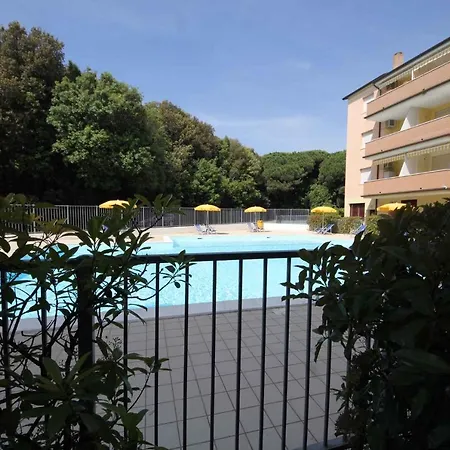 In 33097 * Rosolina Mare
