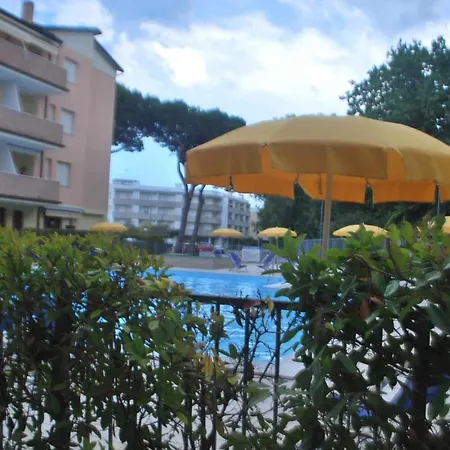In 33097 * Rosolina Mare